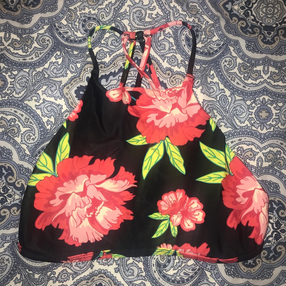 🌟LIMITED TIME🌟 High neck floral bikini top